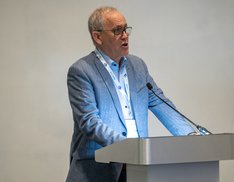 Invited Speaker details